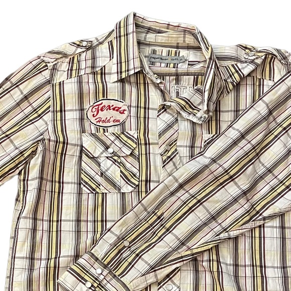 Men’s Las Vegas Button Down Long Sleeved Plaid Shirt - Picture 3 of 4